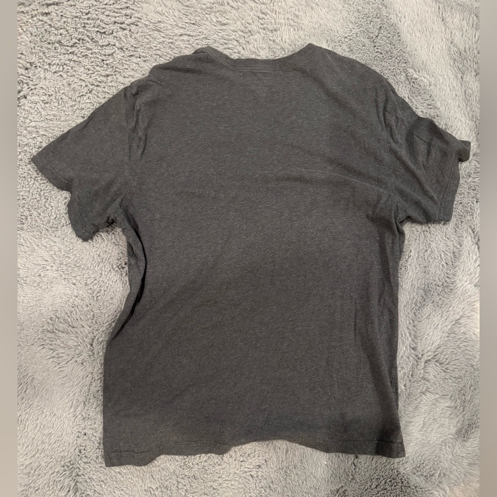 American Eagle Outfitters Gray Short Sleeve Super Soft Tee - Picture 2 of 2